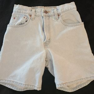 Levi Strauss 550 relaxed fit jean shorts size 3